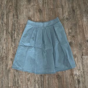 Denim skirt NEVER WORN
